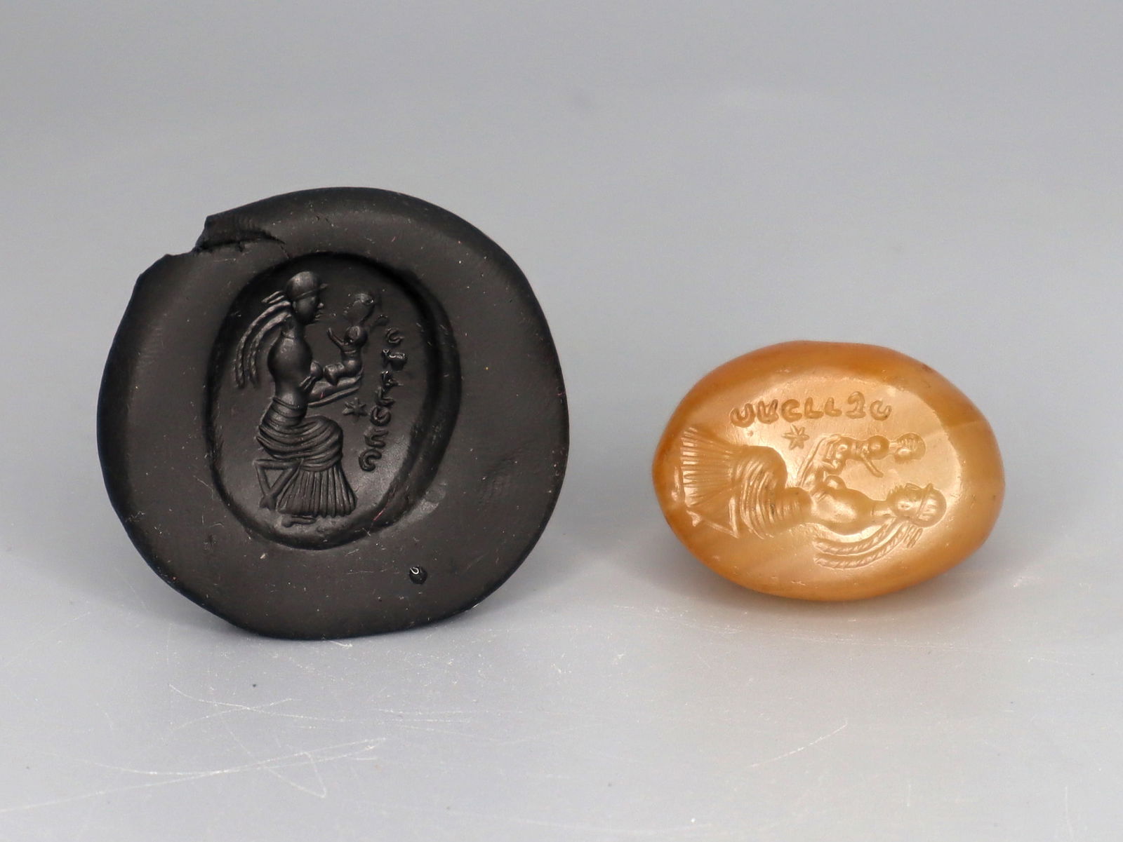 Sasanian Seal With Goddess Anahita, Large Very Rare: An Extremely Rare, Large Pale Yellow Chalcedony Seal Stamp With A Mother And Child, Star Symbols And A Line OF Scripts. The Piece Is Unusual Due Many Factors, Its Size, Its Remarkable Good Condition A