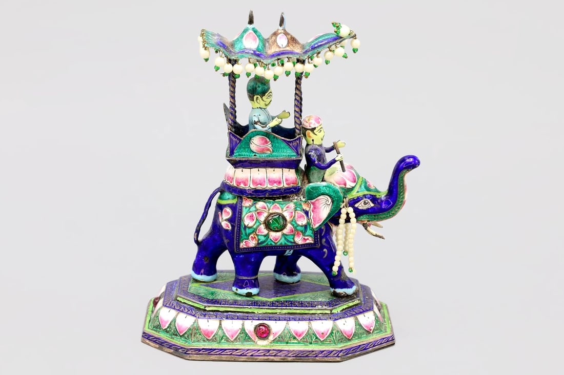 A Mid Century Indian Silver And Colorful Enamel Mina Kari Elephant Figure, Folk Art (1 of 5)