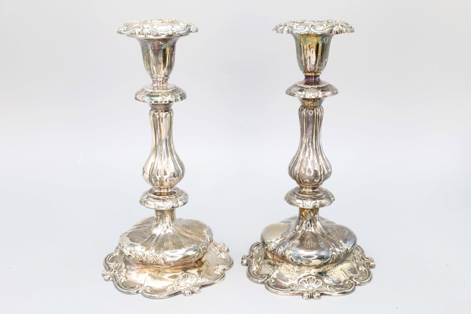 Antique Pair Of Candle Sticks, Candleholders, Shabbat Lights, Silver Plated Home Decor: Antique Pair Of Candle Sticks, Candleholders, Shabbat Lights, Silver Plated Home Decor. DISCLAIMER: Read The Description And Watch Carefully The Images Provided. Ask Any Questions Before You Place A B