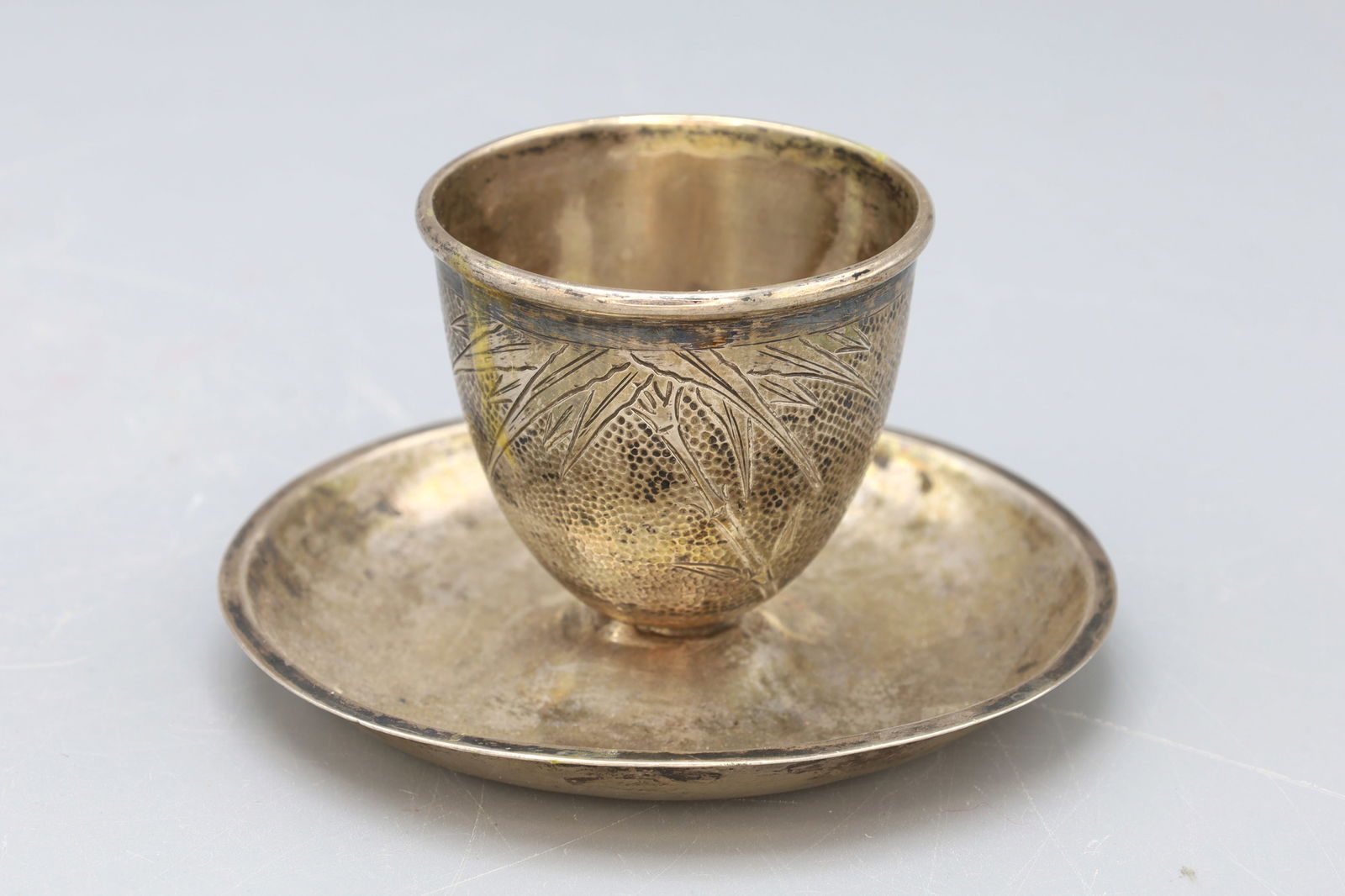 RARE, Taisho Era Japan, Sterling Silver Egg Cup With Importer Mark USF, San Francisco 1920s: RARE, Taisho Era Japan, Sterling Silver Egg Cup With Importer Mark USF, San Francisco Circa 1920s. No Japanese Silversmith Marker But The U.S.F. Marking Was Commonly Used For Japanese Products On The