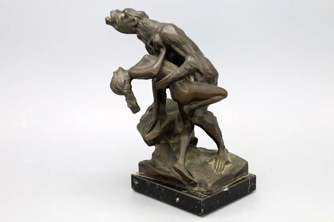 Swept Away, After Franz Mazura, Cast Bronze Figure Signed By Lo Humplek, King Kong (1 of 7)
