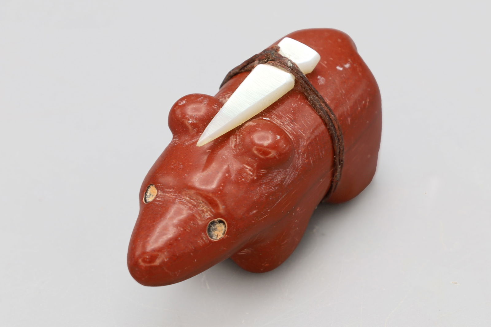 Native American Red Pipestone, Zuni Fetish Of A Grizzly Bear With Arrowhead Offering (1 of 5)