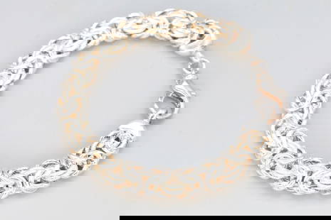 Vintage 1990s Milor Italy, A Byzantine Link Bracelet, Sterling Silver, Jewelry Fashion Accessories: Vintage 1990s Milor Italy, A Byzantine Link Bracelet, Sterling Silver, Jewelry Fashion Accessories. Dimensions Length 7 inches, Weight 20.9 grams. All Measurements Are Approximate. DISCLAIMER: Read Th