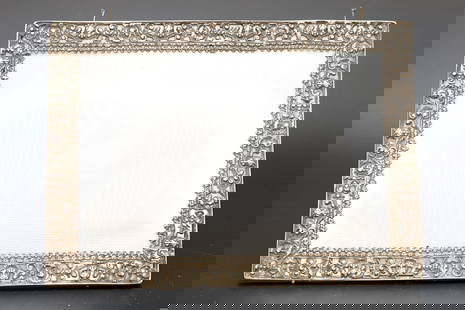 Late 19th Century High Grade Silver Picture Frame In Neo Renaissance Style, Austrian Or Italian: Late 19th Century High Grade Silver Picture Frame In Neo Renaissance Style, Austrian Or Italian Manufacture. Dimensions 5.75 x 7/95 inches. Weight 245 Grams In Total. All Measurements Are Approximate.