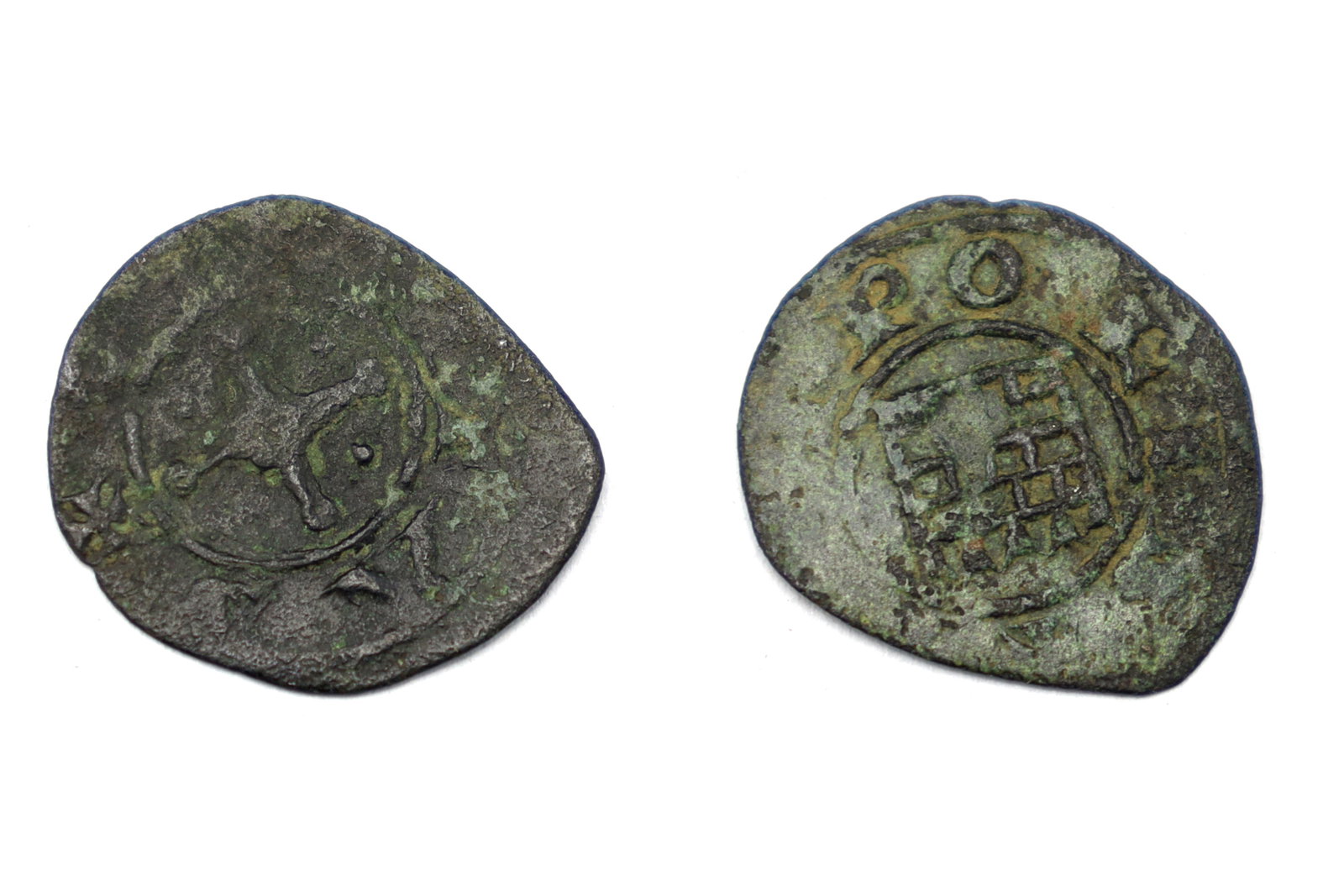 Crusader And Christian States, Medieval 12th C AD Pougeoise, County Of Tripoli, Africa Numismatics: Beautiful And Small Medieval 12th Century Coin Attributed To The Kingship Of Raymond III 1152 To 1187 AD. A Standard Circulation Bronze Coinage With Mint Based In The County of Tripoli, Eastern Medite