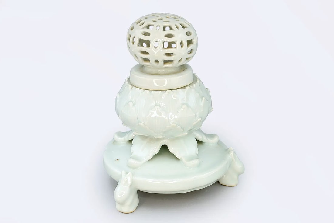 Vintage 1970s Incense Burner KORO, Korean Ceramic Artist An Dong Wu, Goryeo Ware By Ahn Dong Oh (1 of 6)