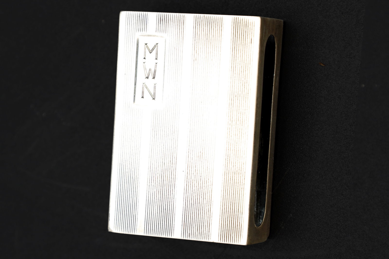 Sterling Silver Matchbox, A Match Case Cover With Wallace Hallmarks, Small Size Art Deco Match Cover: Dimensions 1.55 x 1.125 x 0.5 inches. Weight 9.75 Grams. All Measurements Are Approximate. Luxury Restaurant Accessories. Sterling Silver Matchbox, A Match Case Cover With Wallace Hallmarks, Small Siz