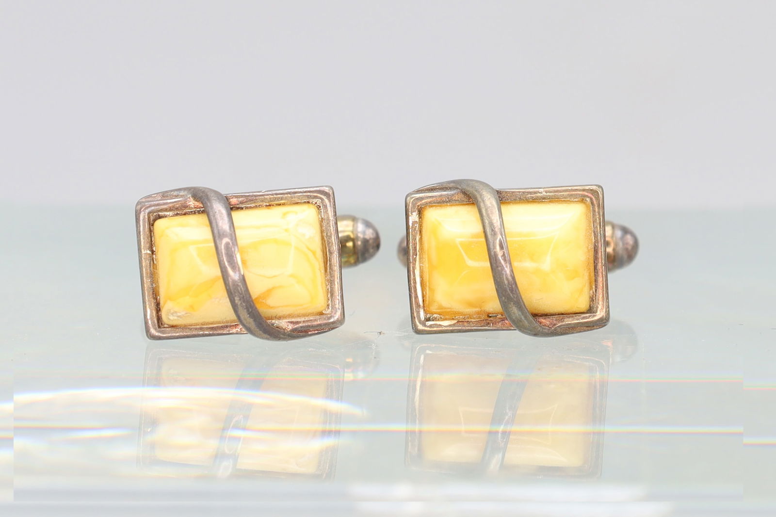 Vintage Mid Century Mens Jewelry Cufflinks, Sterling Silver And Butterscotch Amber Accent, Fashion (1 of 4)