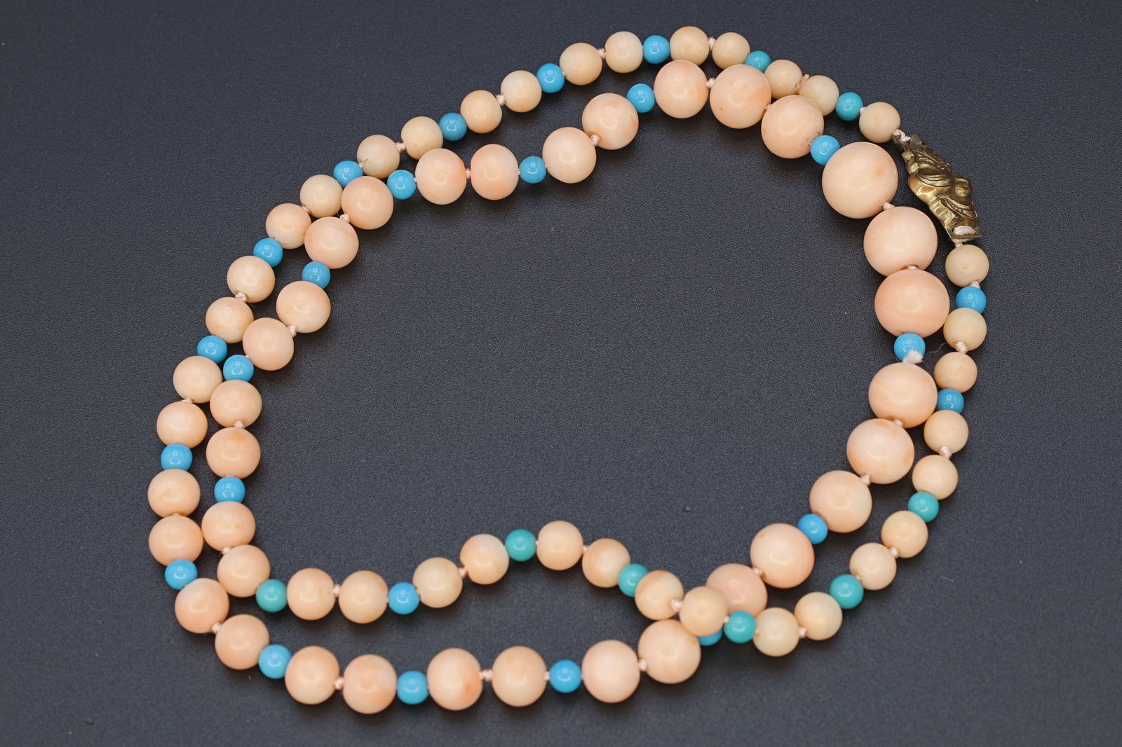 Art Deco Jewelry, PInk Coral And Turquoise Glass Beaded Necklace, Vintage Mid Century Fashion: Dimensions Necklace Wearable Length 24 inches, Total Weight 28 grams. All measurements are approximate. General wear and aging. Sold As Pictured. Luxurius Art Deco Jewelry, PInk Coral And Truquoise Gl