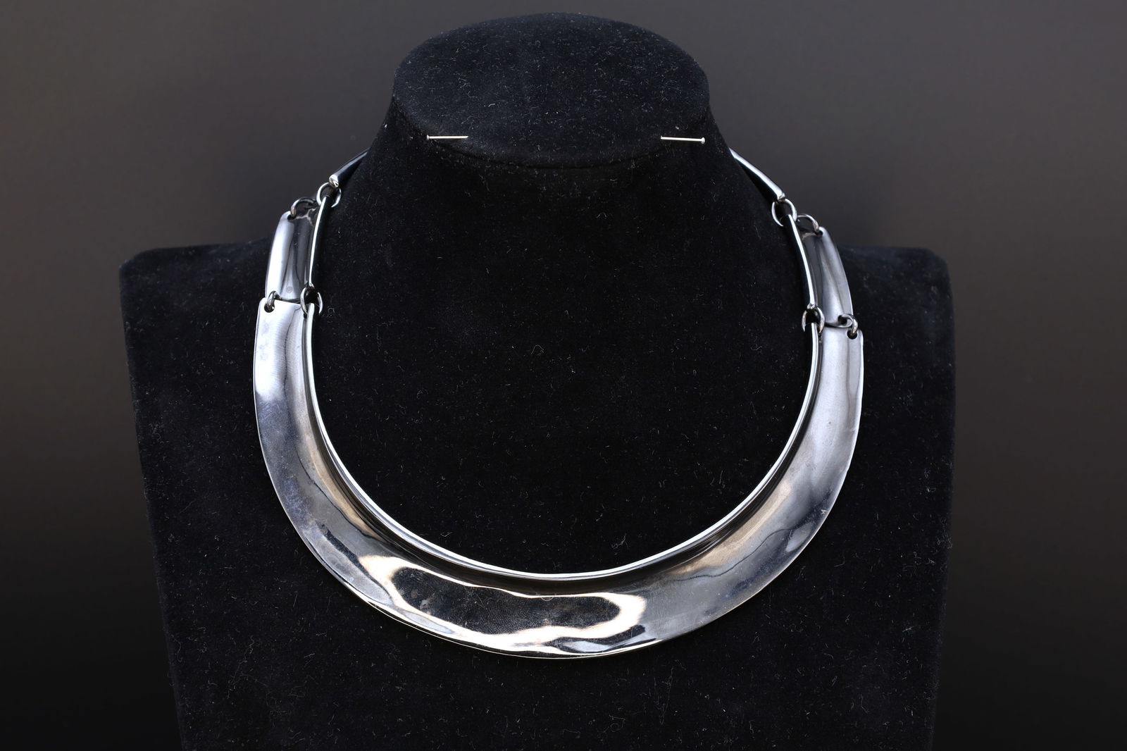 Robert Lee Morris Articulated Sectional Collar Necklace, Oxidized Silver, Vintage Modernist Jewelry (1 of 5)