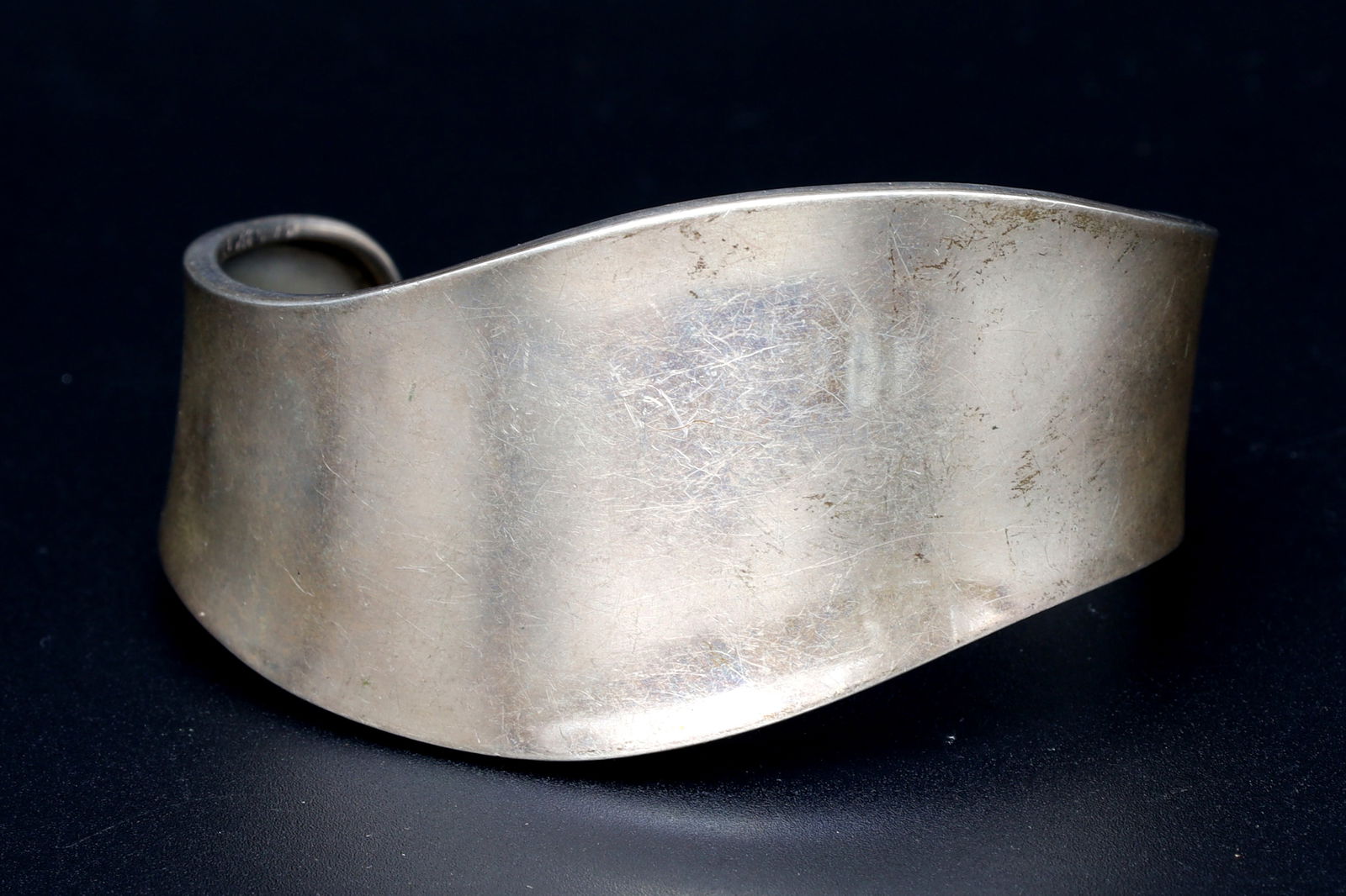 Vintage 1970s Mexico, Wavy Cuff Bracelet In A Modernist Style, 925 Sterling Silver Tested, Vintage (1 of 5)