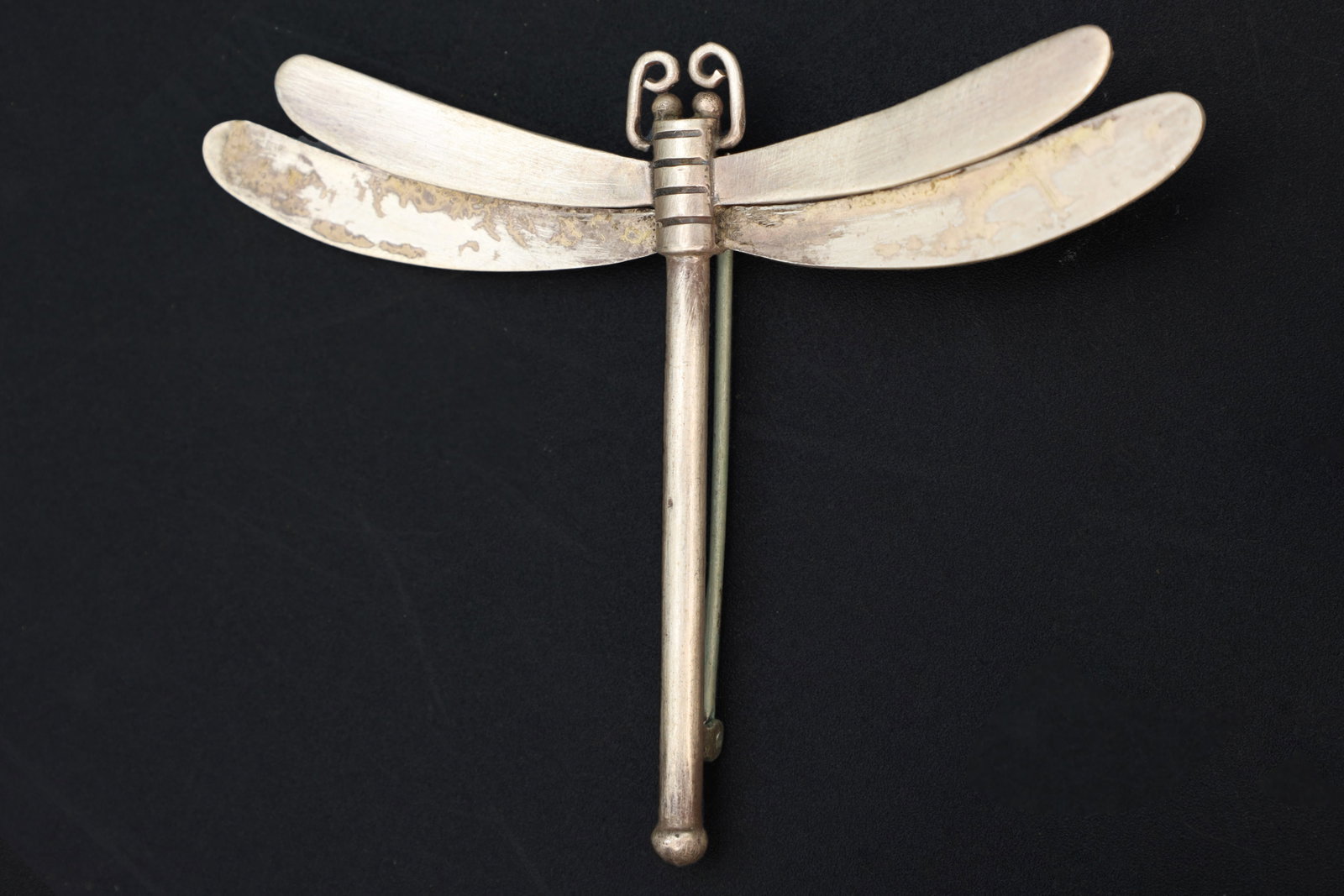 Taxco Reveri Dragonfly Brooch, Reveriano And Maria Castillo, Sterlign Silver Figural Pin, Mexico: Dimensions Height 2 inches, Wide 2.75 inches. Weight 7.55 grams. All measurements are approximate. Overal Very Good Condition. Wear And Aging, patina. A Very Unusual, Rare Piece Of Jewelry, Vintage Mi