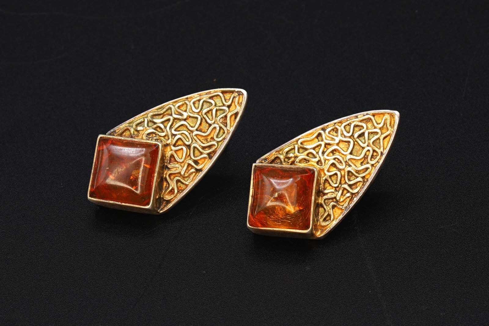 Large Stud Earrings, Gilt Sterling Silver And Amber Resin Cabochon, Brutalist Design With Textures: Dimensions 30 x 15 mm. All measurements are approximate. Surface Wear And Age, Patina, Sold Exactly As Pictured. Large Stud Earrings, Gilt 925 Sterling Silver And Amber Resin Cabochon, Brutalist Desig