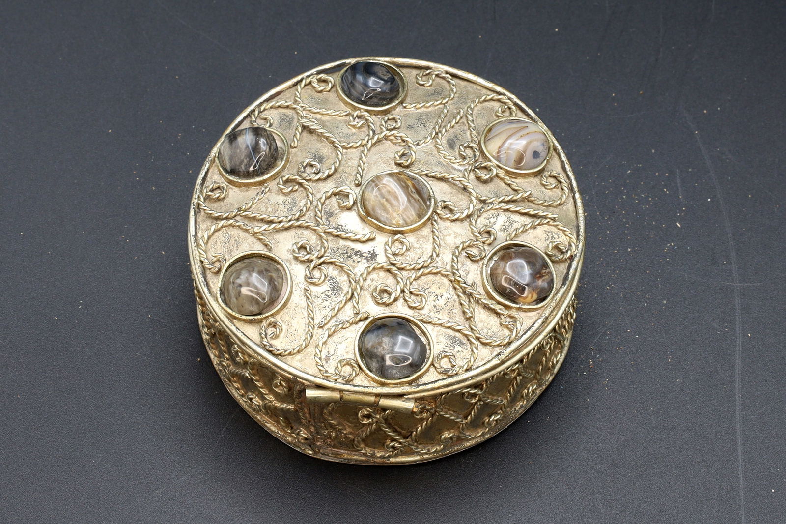 Kuchi Afghan Small Pill Box, Wirework And Jasper Pebble Multi Stone Accents, Snuff Box, Ring Jewelry: Dimensions Diameter 2.75 inches. All measurements are approximate. Sold exactly as pictured. Kuchi Pashtun Afghan, Small Pill Box, Wirework And Jasper Pebbles Multi Stone Accents, Snuff Box, Ring Jewe