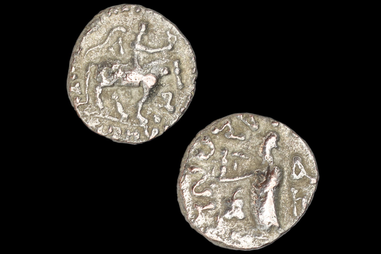 Ancient Hellenistic Asia. An Indo Scythian Coin Of Kingdom Azes II, Small Drachm 1st Century BCE: Diameter Variable Around 14 mm. Ancient 1st Century BCE Bactria, Central Asia. Indo Scythian Kingdom, Small Drachm Coin, Featuring The Reign Of Azes I, Dated From 48 BC To 25 BCE. Obverse, King On Hor