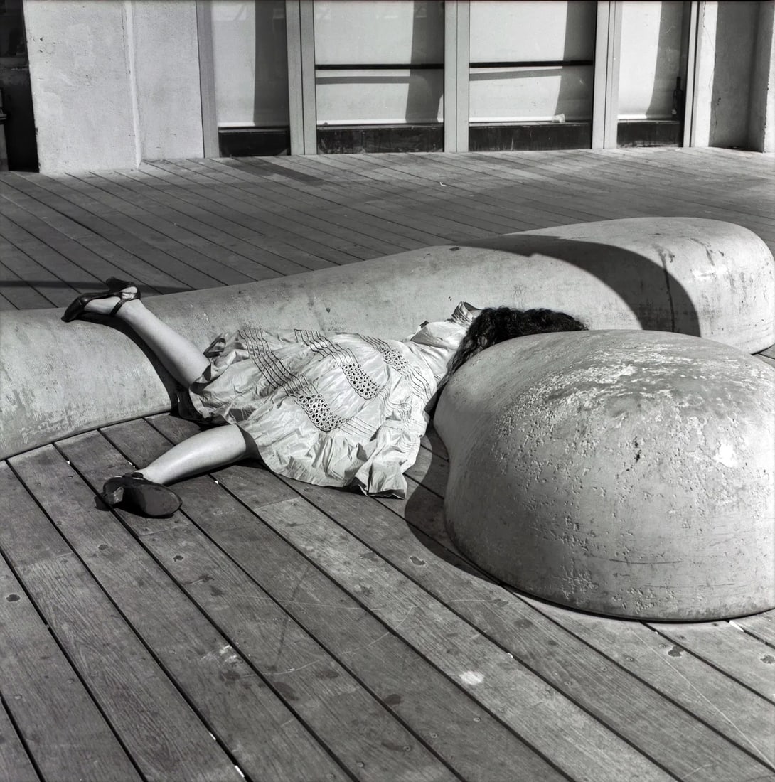 Tel Aviv, Hasselblad Photo Print 24 x 24 inches, Signed, Israeli Contemporary Artist Naama Sarid: Title: Escondida en mis entranas. Hiding Deep Inside My Body She Is. Tel Aviv, Israel 2012. Hasselblad camera, black and white 100iso Film. B&W Medium Format Analogue Photography, Israeli Female Model