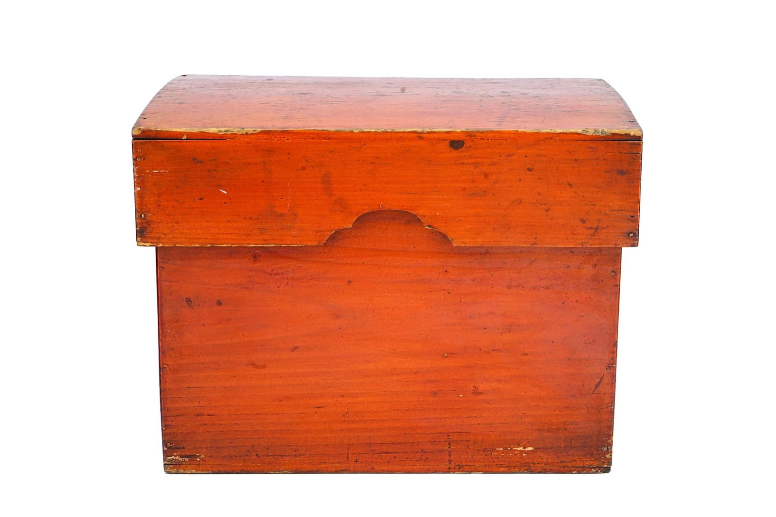 Antique 1920s Taisho Japan Lidded Bento Wooden Box, Farmers Chest, Medium Size Storage Case, Hamper: Dimensions 12.65 x x 10 x 9.35 inches. All measurements are approximate. Item is in a good antique condition with obvious signs of age and wear. Please refer to photos Thank you for viewing. ANTIQUE J