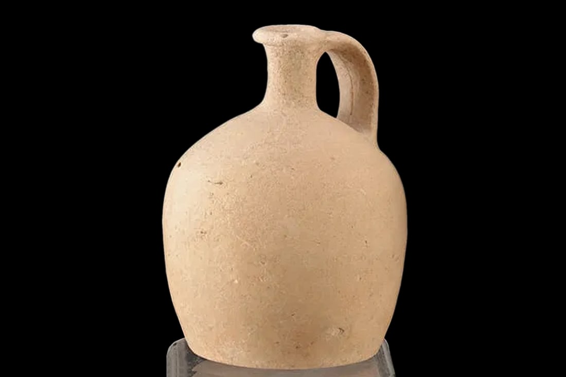 Ancient Near East Under Roman Empire Jug, Small Terracotta Pitcher From The Judea Area Of Holy Land (1 of 5)