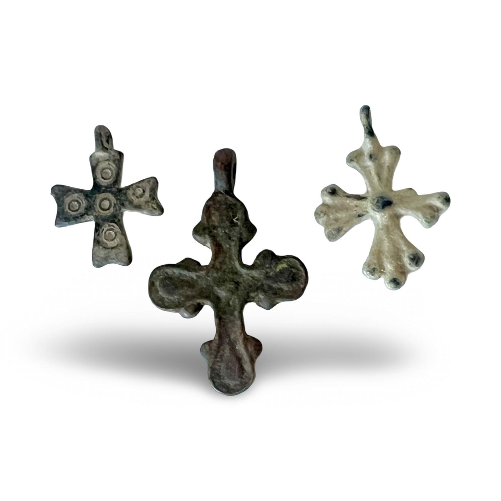 Three Byzantine Bronze Crosses. Ancient Jewelry Pendants, ca 7th C AD. Antiquities And Collectibles (1 of 3)