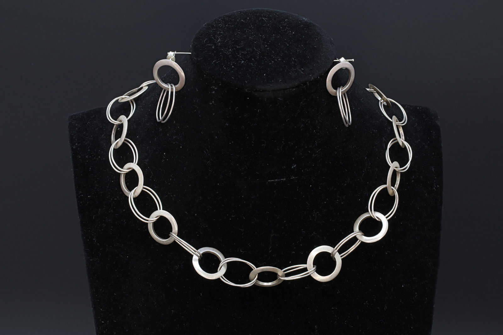 Modernist Rings Bold Chain Necklace And Earrings, A Jewelry Set Made In Italy, 925 Sterling Silver (1 of 3)
