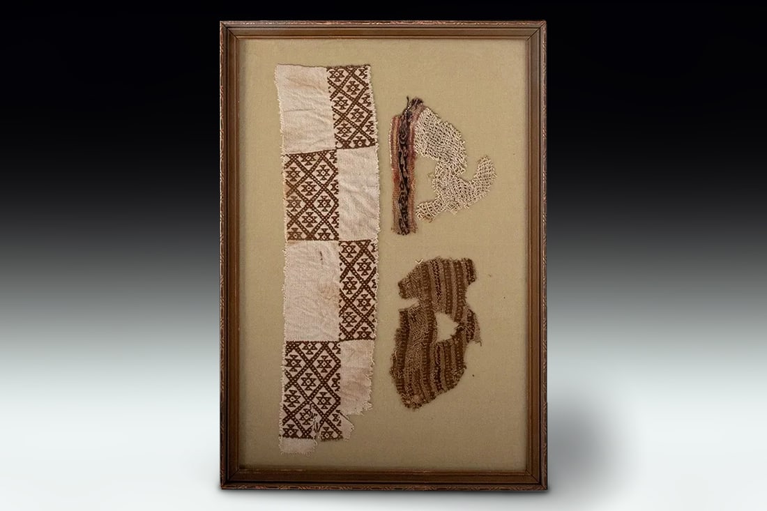 Ancient Chancay Textile, PreColumbian Cultures Of Coastal Peru, Circa 800 To 1200 AD Framed Tapestry: Dimensions, Framed 13 x 18.75 inches. All Measurements Are Approximate. Archaeological Piece, Sold As Pictured. Ancient Chancay Textile Collection In A Single Frame, Pre-Columbian Cultures Of Coastal
