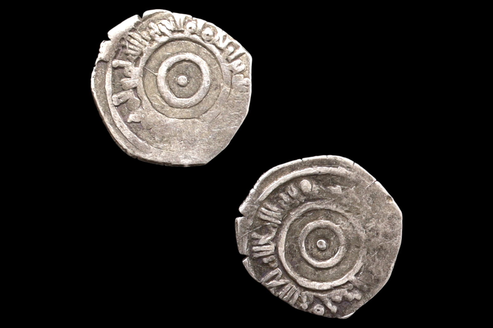 Medieval Egypt, Fatimids, al-Aziz Billeh, Fractional Value Of Half Dirham, Islamic Silver Coin Dinar: Dimensions, Diameter 12 mm. Weight 0.6 grams. All measurements are approximate. Sold as pictured. // Medieval Egypt, Fatimids, al-Aziz Billeh, Fractional Face Value Of Half Dirham, Silver Coin With Ar