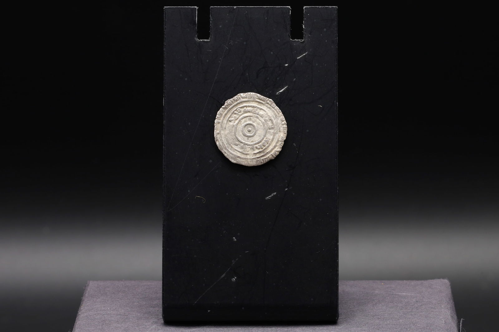 Medieval Egypt, Fatimids, al-Aziz Billeh, Fractional Value Of Half Dirham, Islamic Silver Coin Dinar - 3