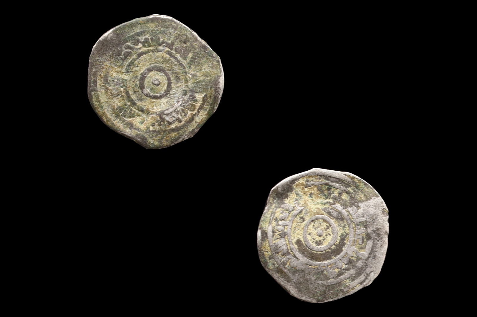 Medieval Egypt, Fatimids, al-Aziz Billeh, Fractional Value Of Half Dirham, Islamic Silver Coin Dinar: Dimensions, Diameter 19 mm. Weight 1.3 grams. All measurements are approximate. Sold as pictured. // Medieval Egypt, Fatimids, al-Aziz Billeh, Fractional Face Value Of Half Dirham, Silver Coin With Ar