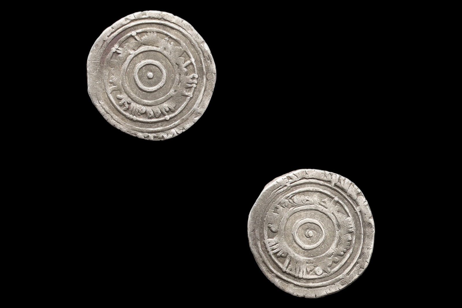Medieval Egypt, Fatimids, al-Aziz Billeh, Fractional Value Of Half Dirham, Islamic Silver Coin Dinar: Dimensions, Diameter 18 mm. Weight 1.31 grams. All measurements are approximate. Sold as pictured. // Medieval Egypt, Fatimids, al-Aziz Billeh, Fractional Face Value Of Half Dirham, Silver Coin With A