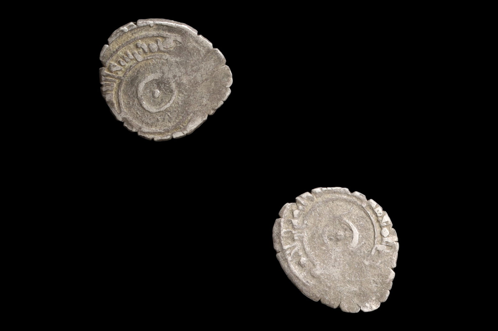 Medieval Egypt, Fatimids, al-Aziz Billeh, Fractional Value Of Half Dirham, Islamic Silver Coin Dinar: Dimensions, Diameter 13 mm. Weight 0.65 grams. All measurements are approximate. Sold as pictured. // Medieval Egypt, Fatimids, al-Aziz Billeh, Fractional Face Value Of Half Dirham, Silver Coin With A