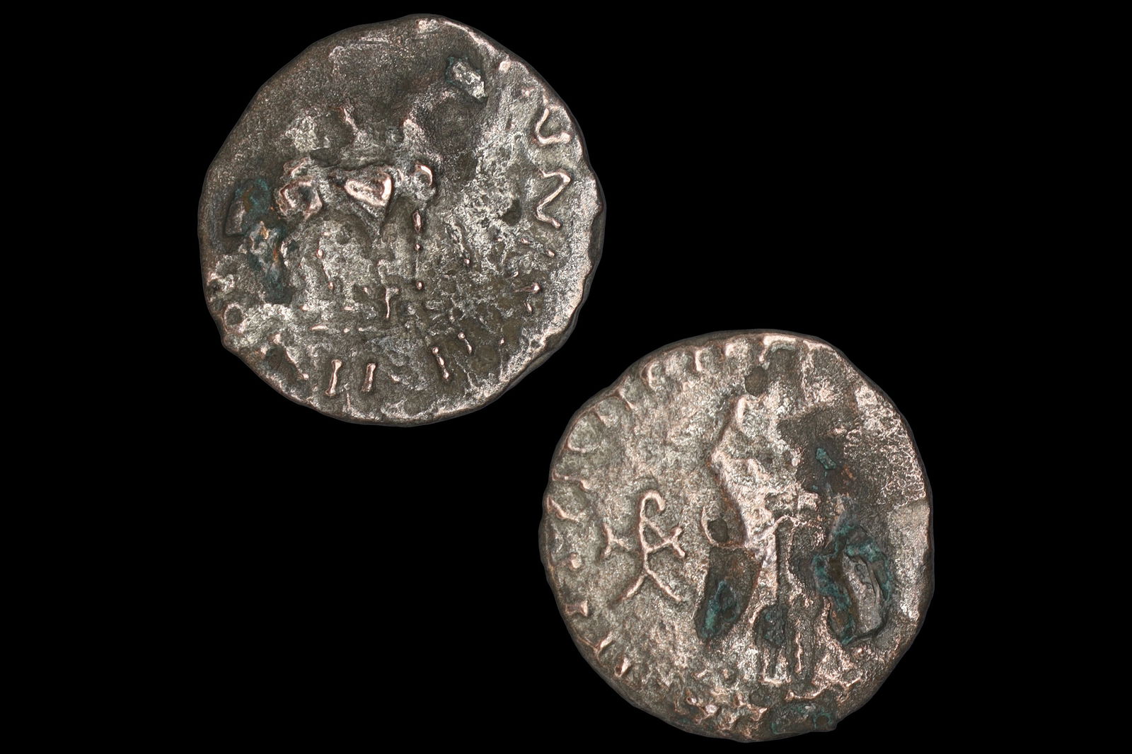 Ancient Bactria In Central Asia, 1st Century BCE Billon Coin, Hellenistic Indo Scythian King Azes II: Diameter Variable Between 19mm Up To 24mm. Ancient 1st Century BCE Bactria In Central Asia. Small Billon Coin From The Indo Scythian Kingdom Azes II, Dated As Between 35 BCE To 12 BCE. Antiquities, Nu