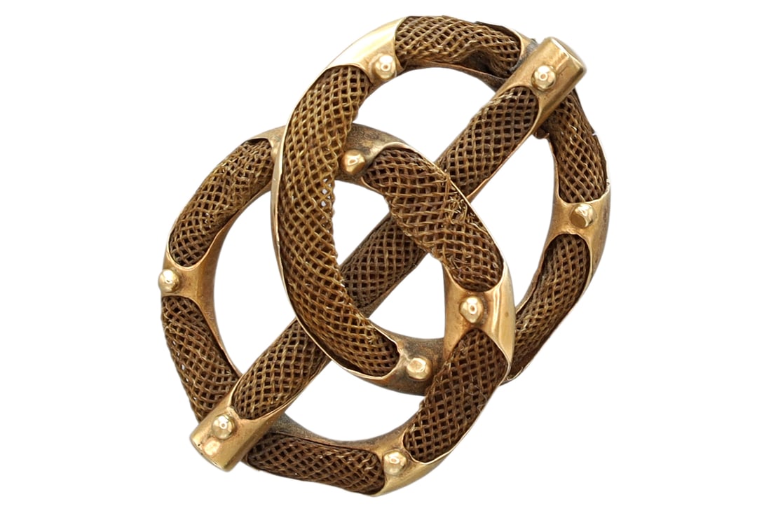 Victorian Era Jewelry, Braided Infinite Interlocking Symbol, British 1880s Memento Mori Brooch Pin: Dimensions Length 1.5 inches. Weight 4.2 grams. All measurements are approximate. Sold as pictured. Item is in antique condition with wear and aging. Europe 19th Century, Victorian Era Jewelry, Braide