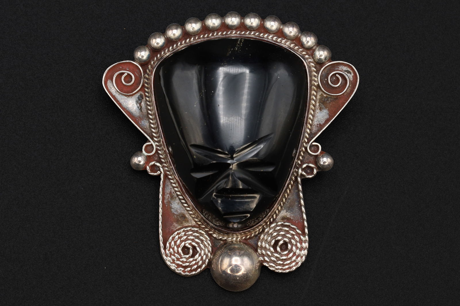 Art Deco Jewelry From Mexico, A Mid Century Brooch Pin On Neo Aztec Design, Sterling Silver And Onyx: Dimensions 1.552.5 x 1.5 inches. All measurements are approximate. Normal surface wear and aging. Sold exactly as pictured.Vintage Art Deco Jewelry From Mexico, A Mid Century Brooch Pin On Neo Aztec D