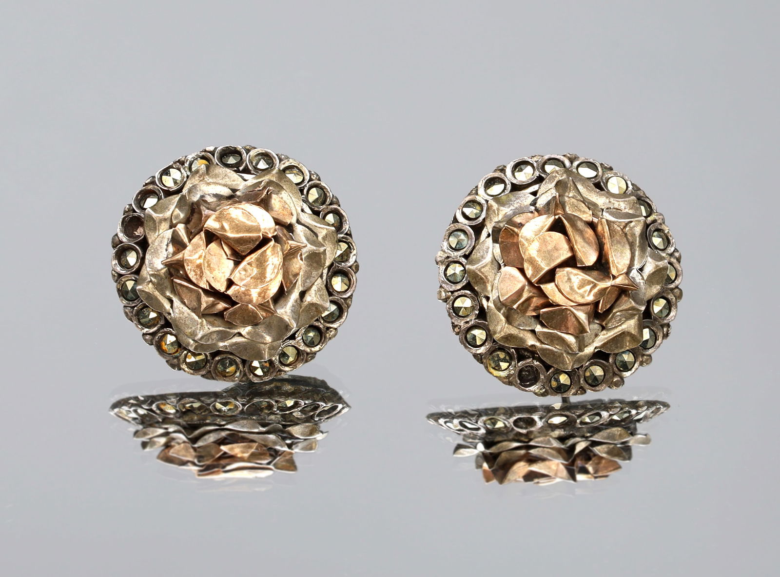 Art Deco Stud Earrings, 800 Silver And Rose Gold. Greek Jewelry, Mid Century Fashion Accessories: Dimensions: Diameter 2.2 centimeters, Weight 7.5 grams. All measurements are approximate. Art Deco Stud Earrings, 800 Silver And Rose Gold. Greek Jewelry From The Mid Century, Greece Handmade Flower E