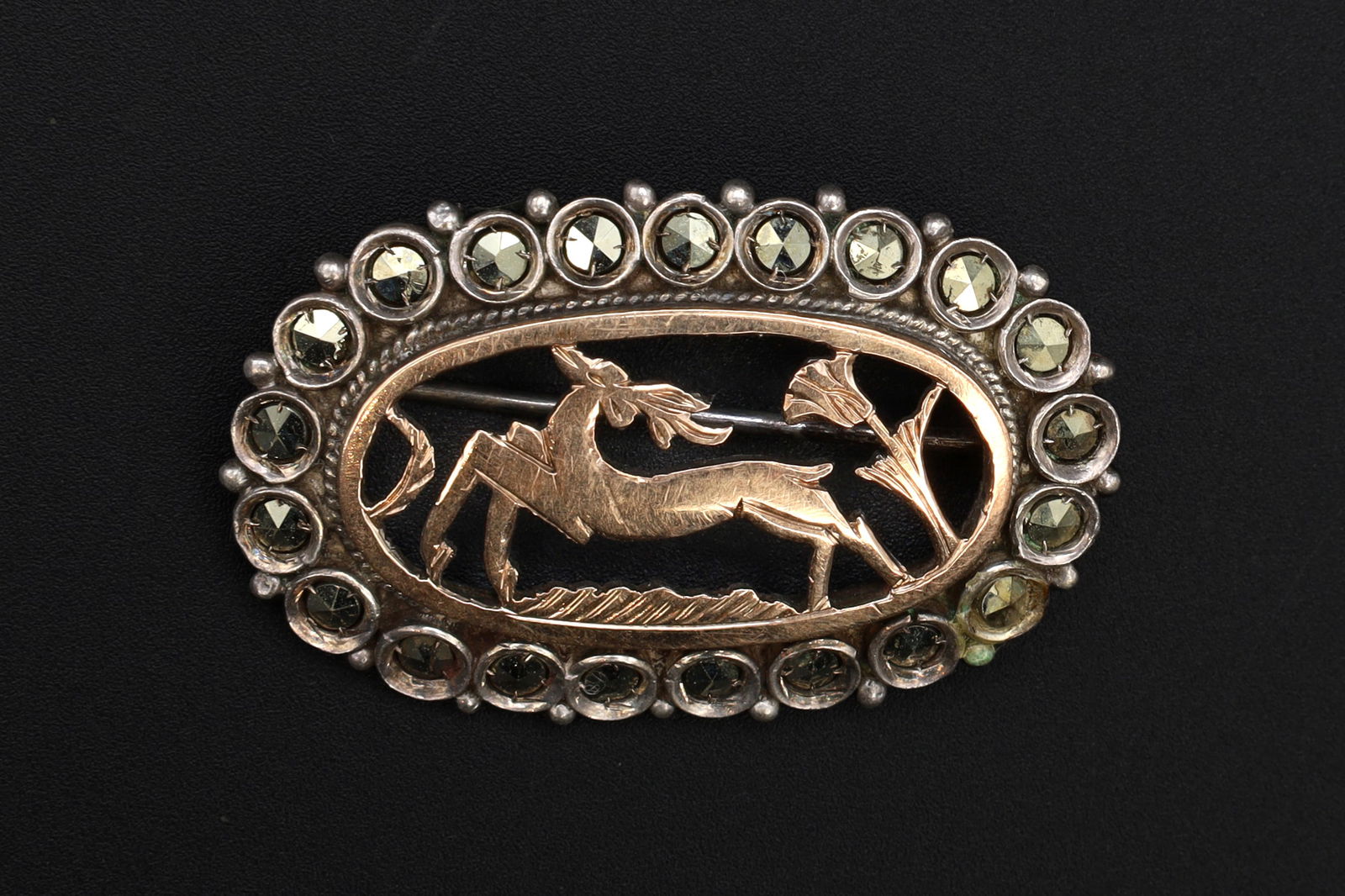Art Deco Brooch, 900 Silver And Rose Gold. European Fallow Deer Elk, Vintage Fashion Accessories: Dimensions: Length 4.0 centimeters, Weight 8.65 grams. All measurements are approximate. Vintage Art Deco Brooch, 900 Silver And Rose Gold. Ancient Greek Parthenon Athens, Classic Art And History From