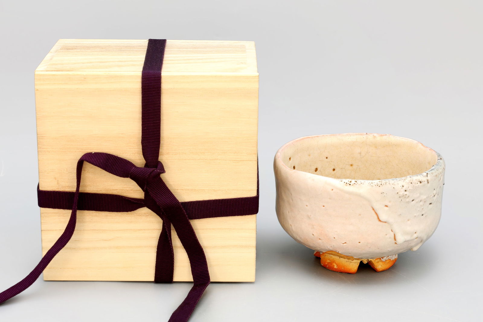 Vintage 1990s Japanese Pottery Tea Bowl, Cup. Yamaguchi, Nagato White Ice Hagi Ceramics: White Ice Hagi Ceramics, A Vintage 1990s Japanese Pottery Tea Bowl, Cup. Yamaguchi, In The Former Nagato Province. Stamp Of Maker At Bottom But I Wasnt Able To Identify His Name. In The Original Woode