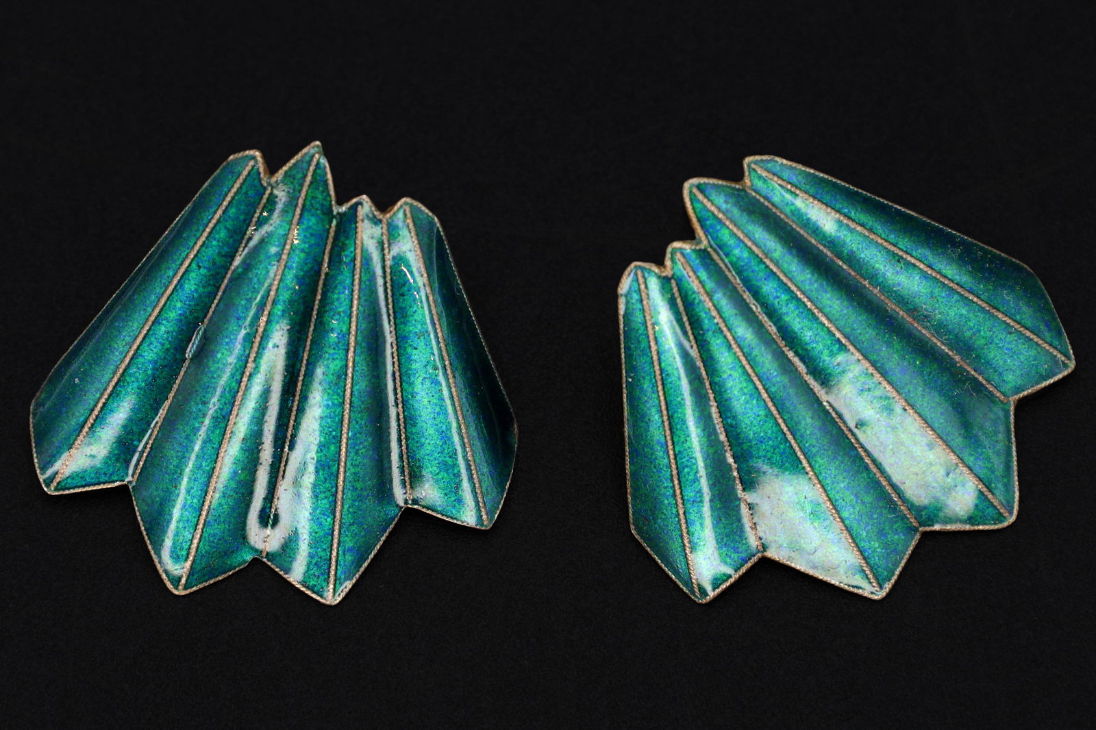 Large Stud Earrings, Green Enamel On Gold Gilt Vermeil 925 Silver, Origami Modernist Design Fashion: Dimensions Length 26mm. All measurements are approximate. Large Stud Earrings, Green Enamel With Speckles, Gold Gilt Vermeil On Silver, Folding Suface In A Look Similar To Origami, Modernist Designs,