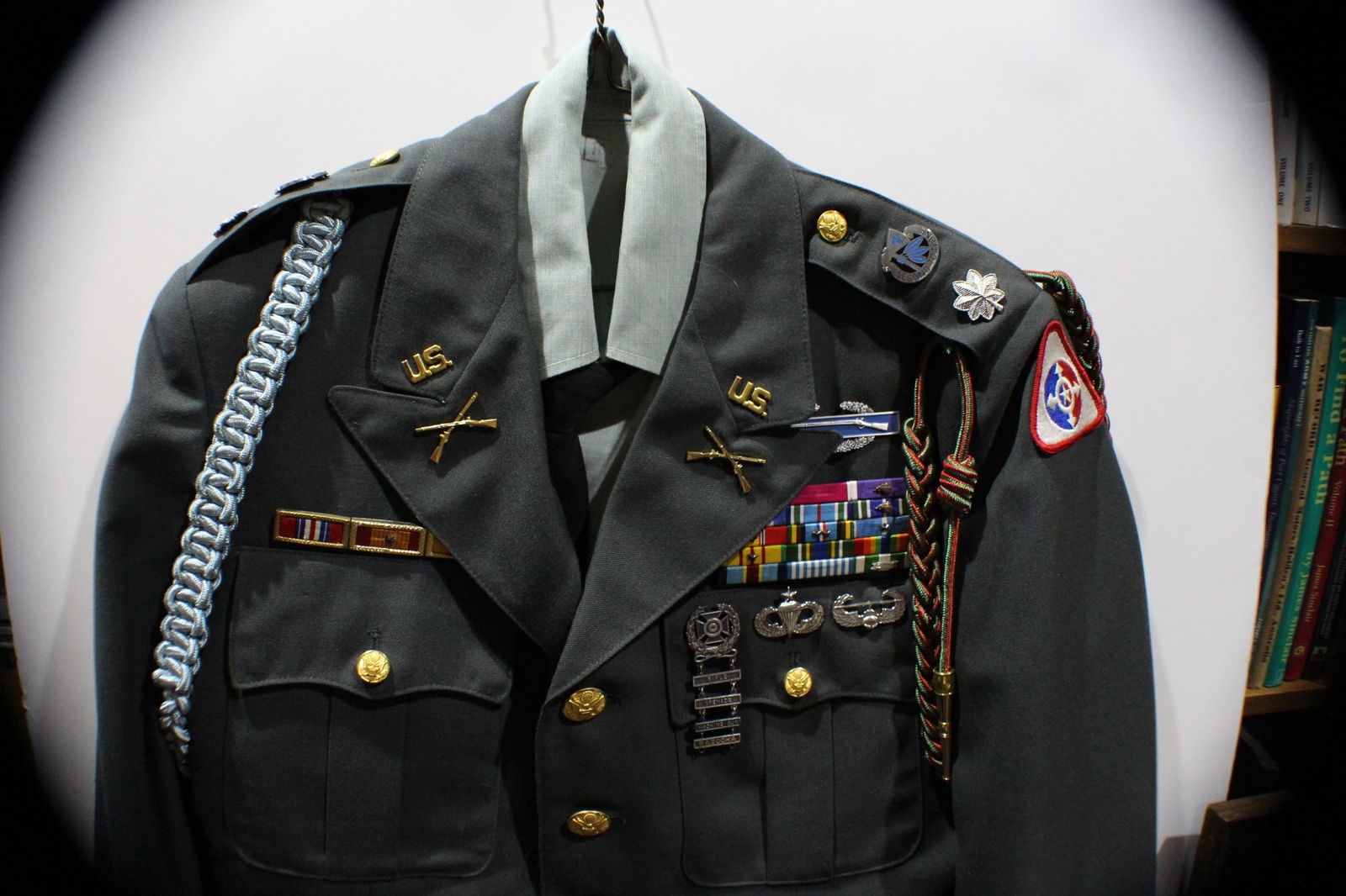 Lt-Col Dress Tunic 2nd Infantry Division (1 of 10)