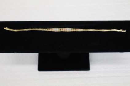 Tri-Colored Cameo Bracelet