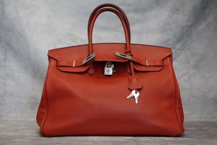 Hermes Kelly 35 in red
