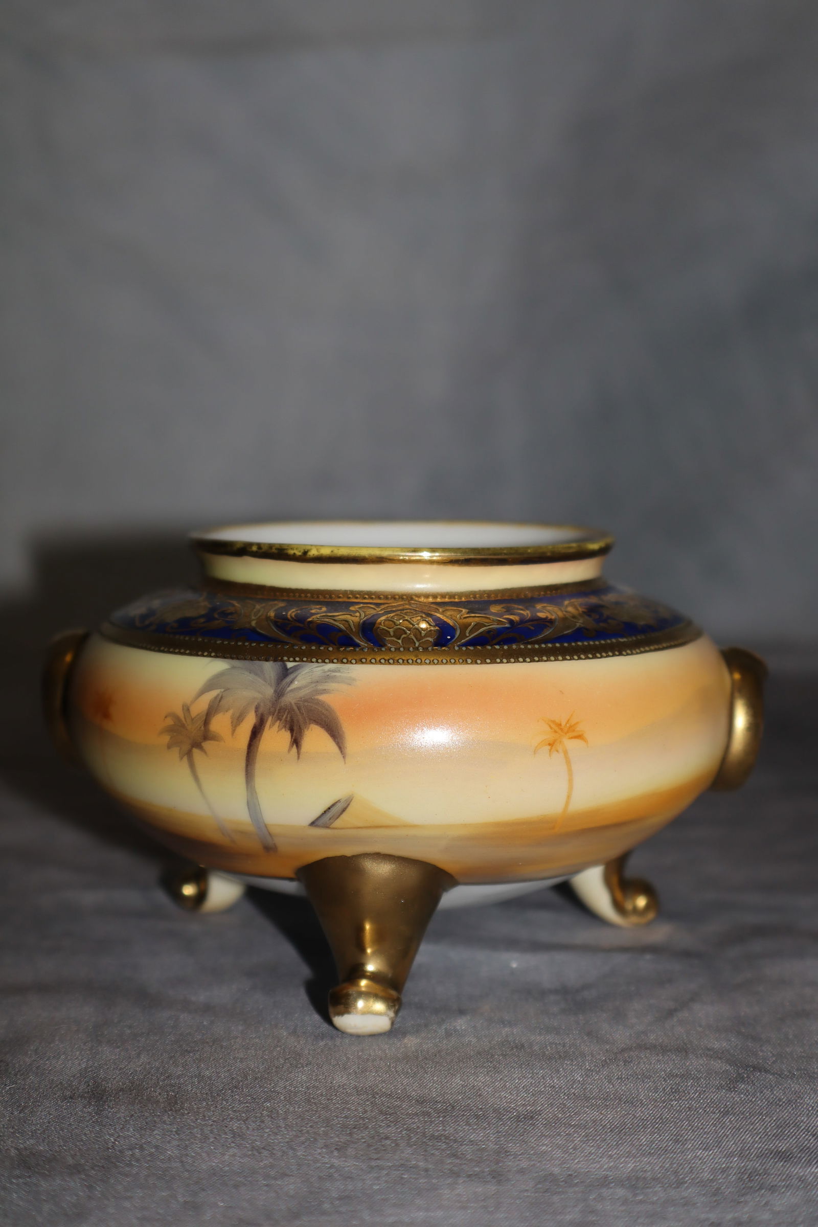 Japanse Nippon Porcelain Jar (1 of 10)