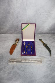 Lot of assorted Knives