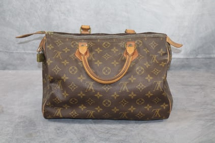Authentic Louis Vuitton Monogram Speedy Handbag