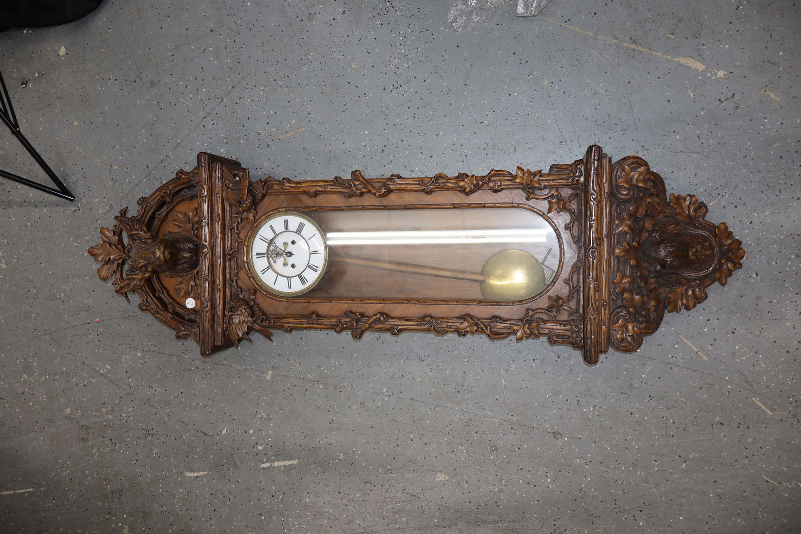 German Walnut Wall Clock (1 of 19)