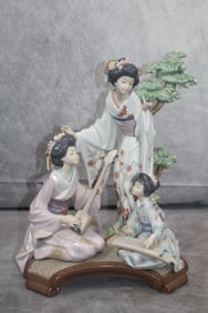 Lladro Japanese-inspired Scene