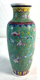 Chinese Famille Rose Wall Turquoise Vase