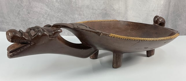 Vintage  Borneo Dayak Tribal Ceremonial Bowl