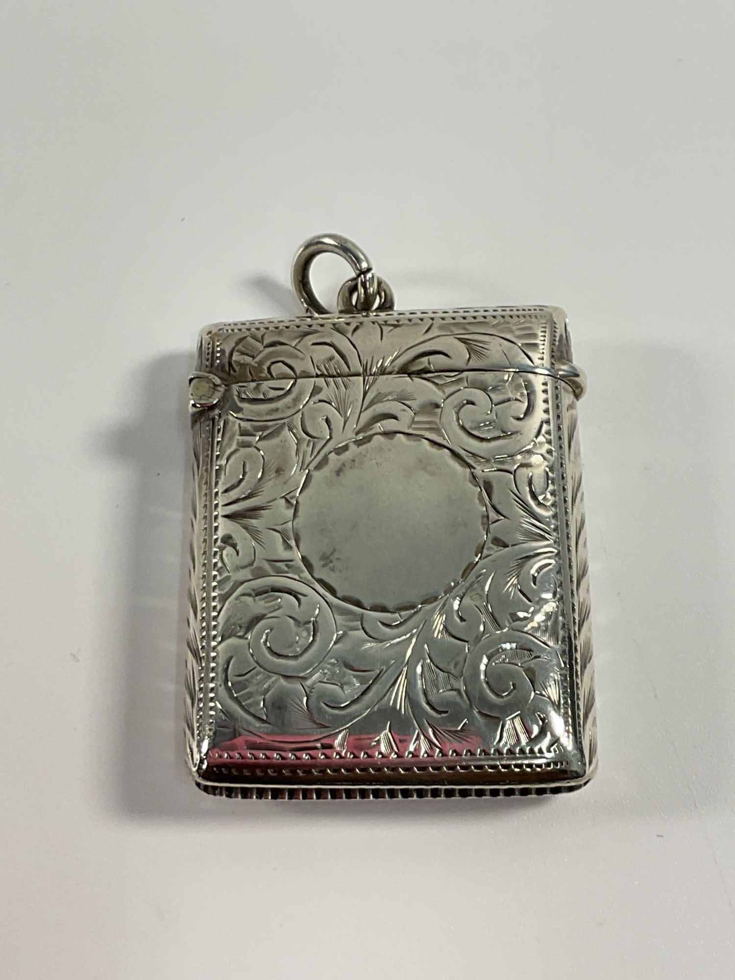 Antique sterling Silver Vesta Case (match safe) (1 of 3)