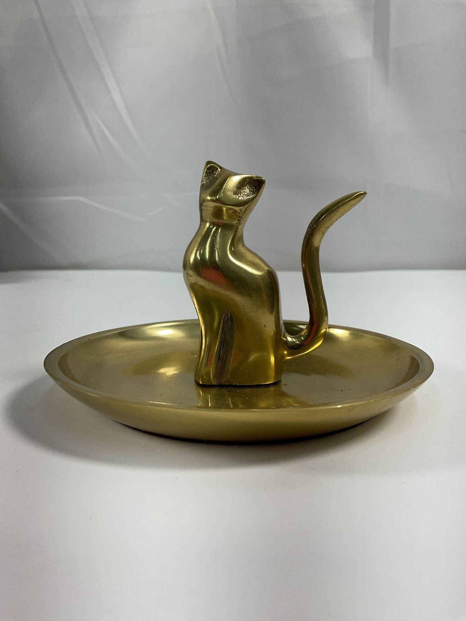 Vintage Brass Cat  Trinket / Jewelry Holder (1 of 4)