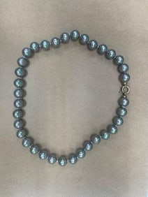 Vintage Pearl Necklace